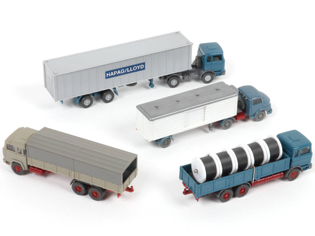 Lot 112 - WIKING 'HO' (ALLEMAGNE) (4)