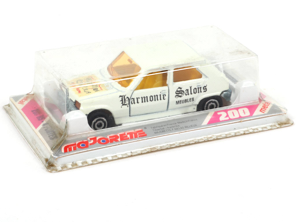 Lot 21 - MAJORETTE (FRANCE) (1)