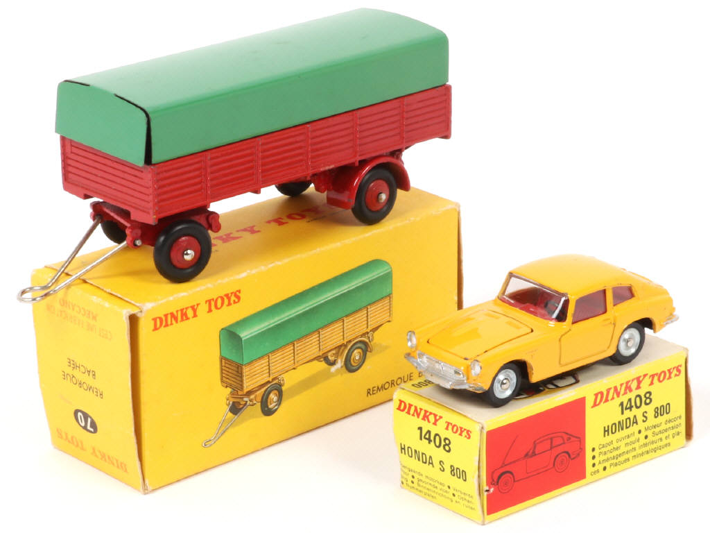 Lot 203 - DINKY TOYS (FRANCE) (2)
