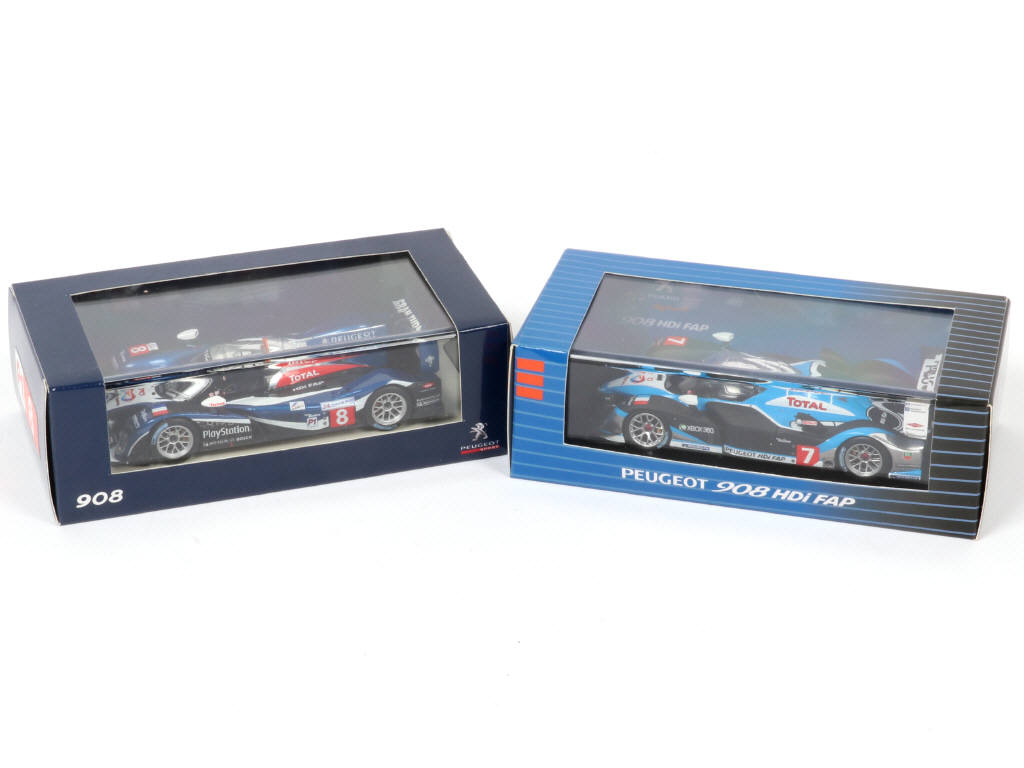 Lot 23 - SPARK (MACAU) (2)