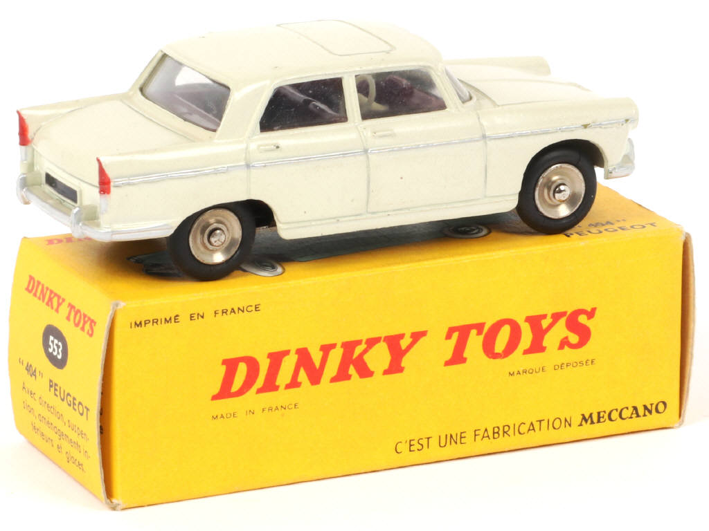 Lot 166 - DINKY TOYS (FRANCE) (1)