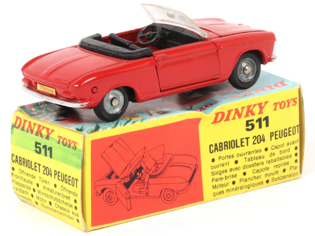 Lot 171 - DINKY TOYS (FRANCE) (1)