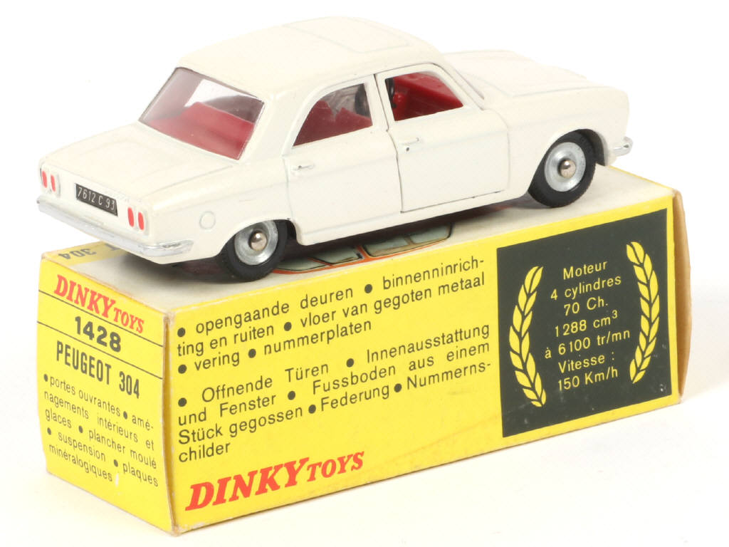 Lot 169 - DINKY TOYS (FRANCE) (1)