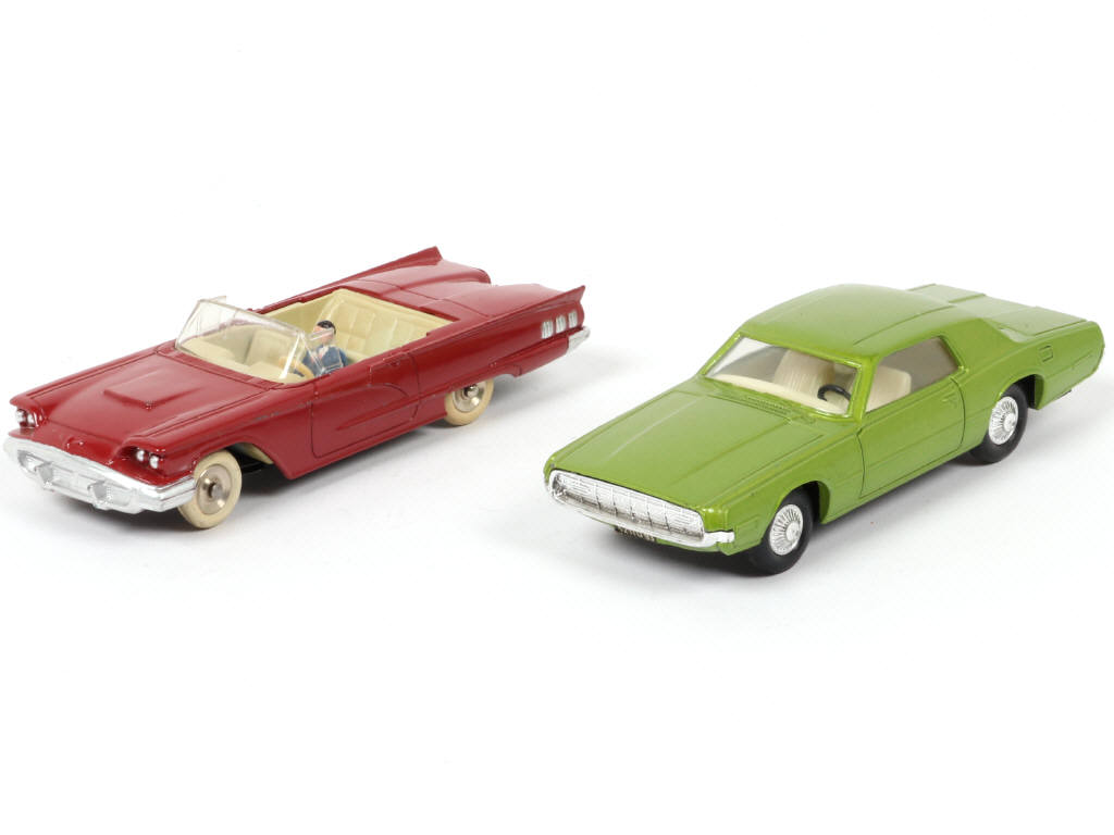 Lot 190 - DINKY TOYS (FRANCE) (2)
