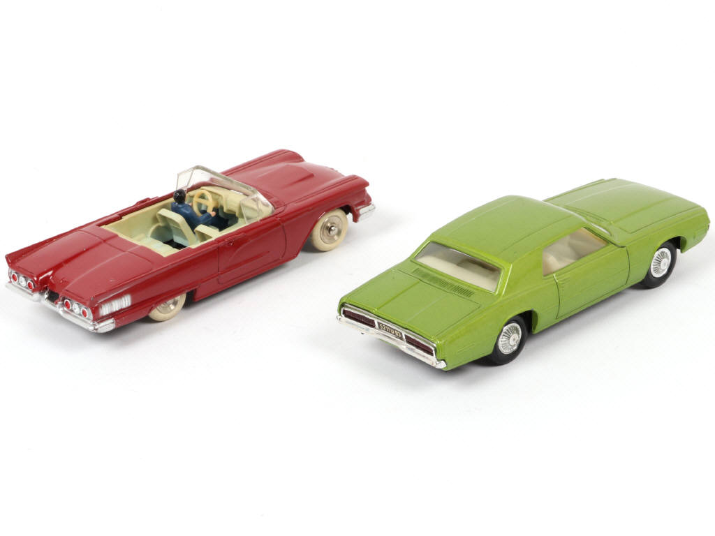 Lot 190 - DINKY TOYS (FRANCE) (2)