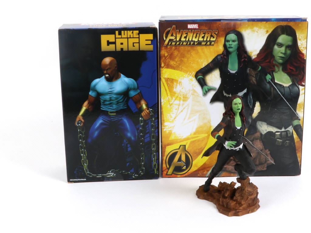 Lot 128 - KOTOBUKIYA (CHINE) (2)