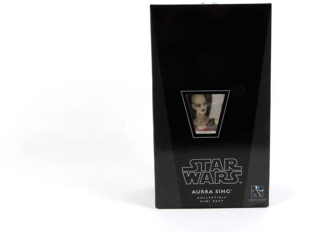 Lot 152 - GENTLE GIANT (CHINE) (1)