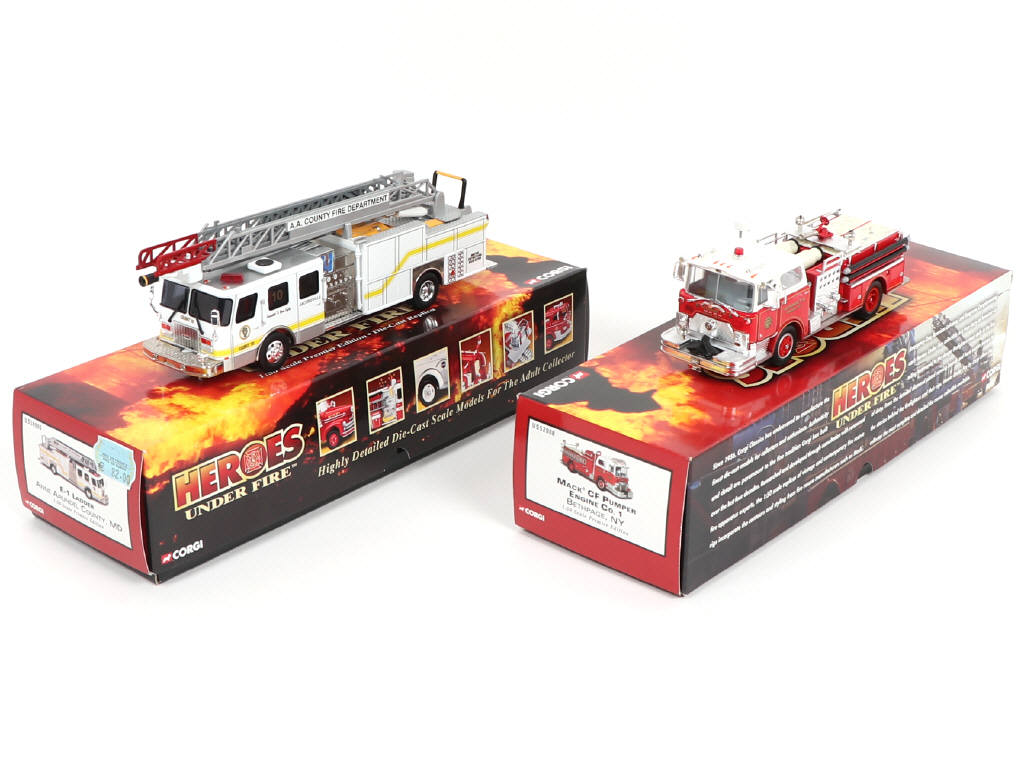 Lot 161 - CORGI TOYS (GB) (2)