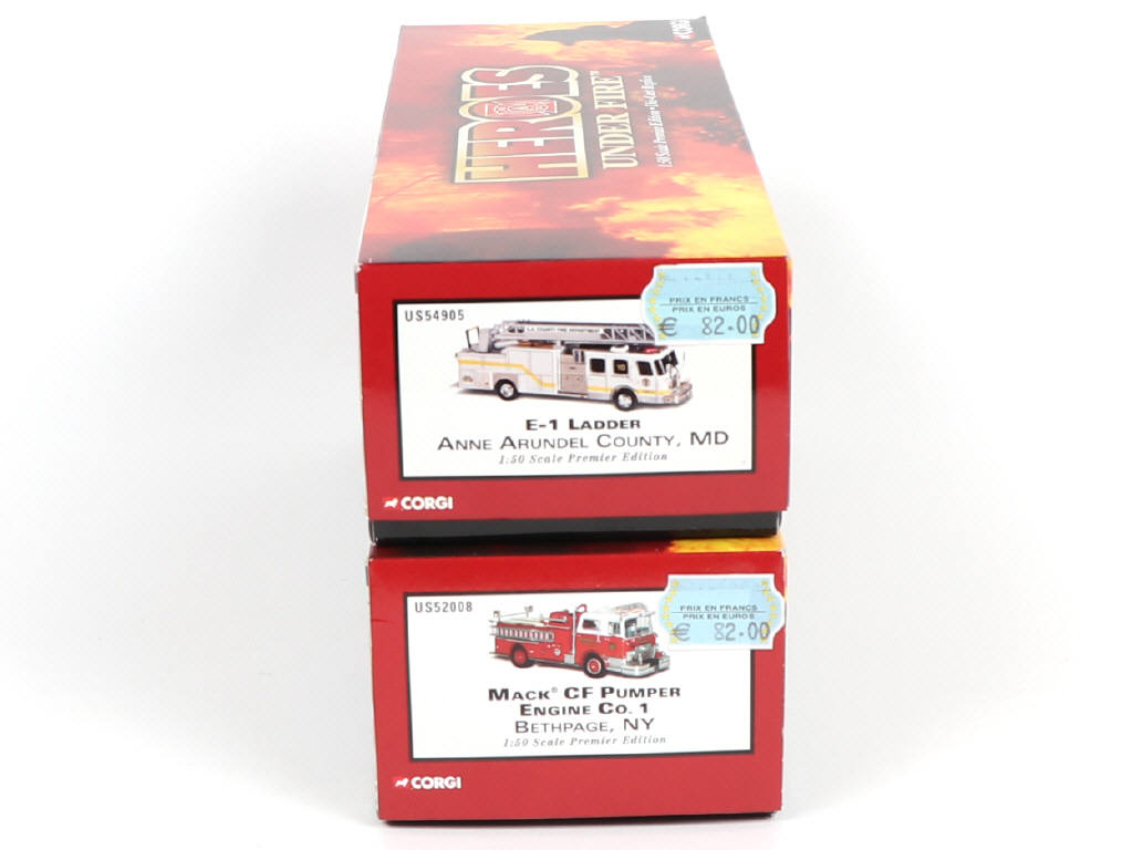 Lot 161 - CORGI TOYS (GB) (2)