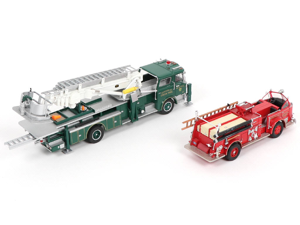 Lot 152 - CORGI TOYS (GB) (2)