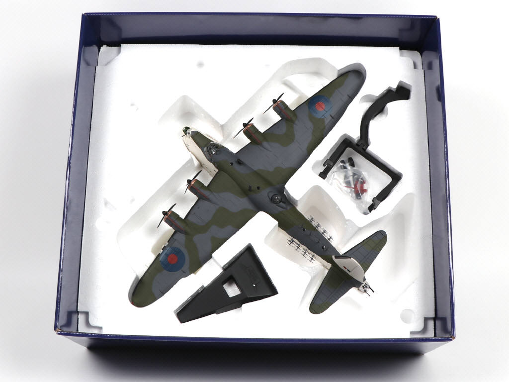 Lot 133 - CORGI TOYS (GB) (1)