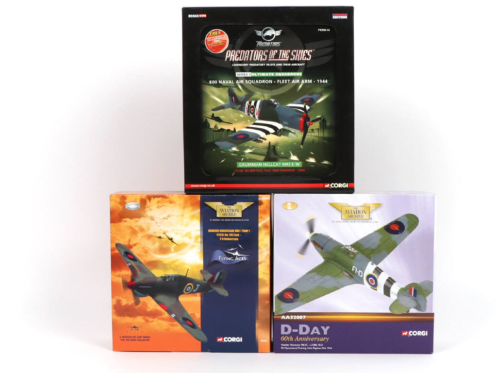 Lot 172 - CORGI TOYS (GB) (3)