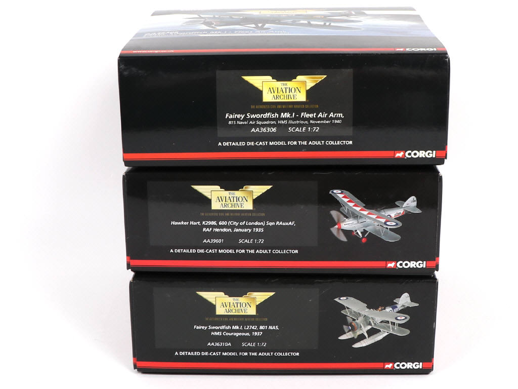 Lot 165 - CORGI TOYS (GB) (3)