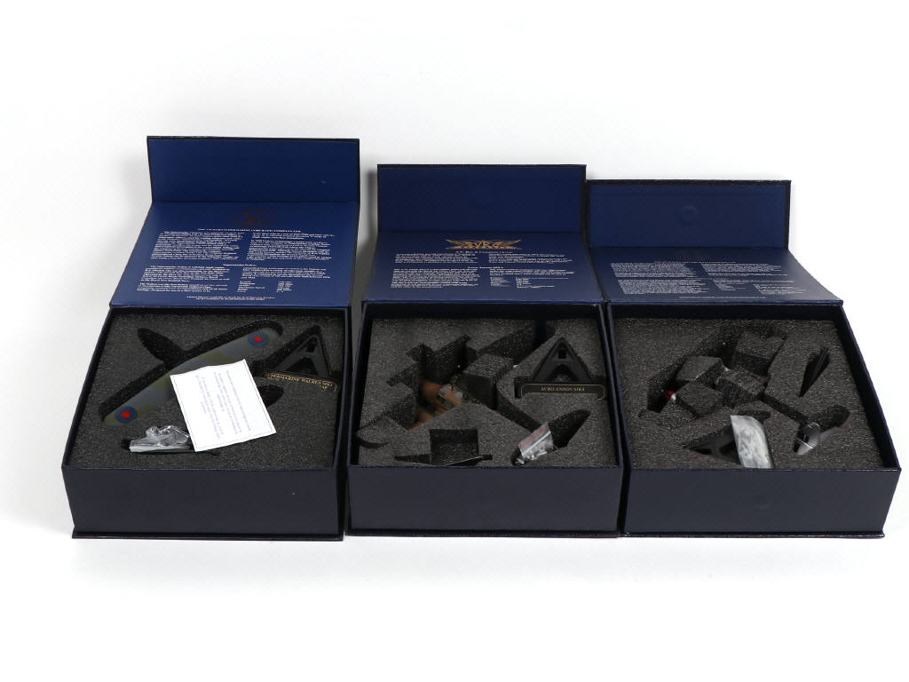 Lot 129 - OXFORD DIE-CAST (GB) (3)