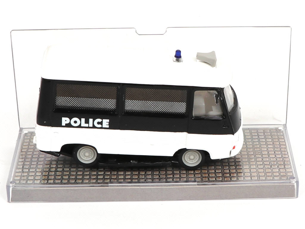 Lot 251 - NOREV (FRANCE) (5)