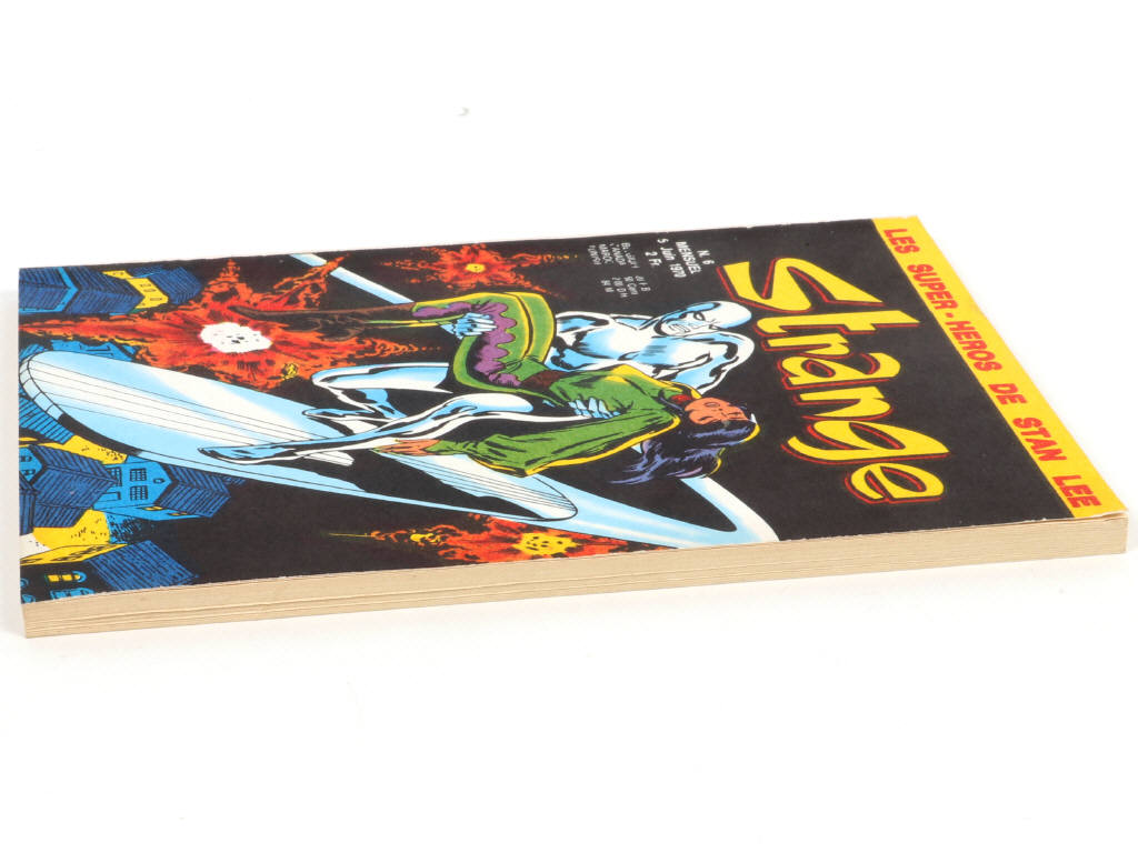 Lot 113 - EDITIONS LUG (FRANCE) (1)