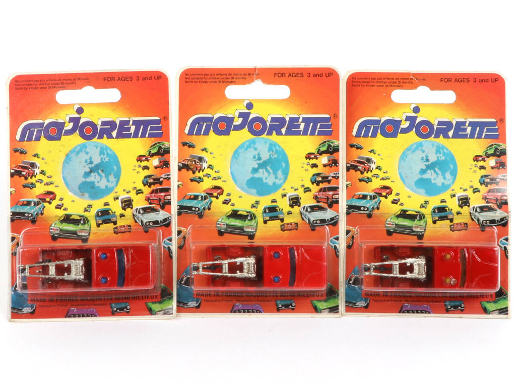 Lot 265 - MAJORETTE (FRANCE) (3)