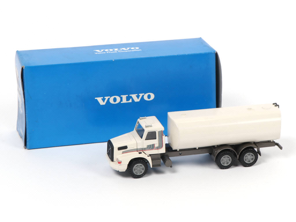 Lot 106 - CONRAD (ALLEMAGNE) (1)