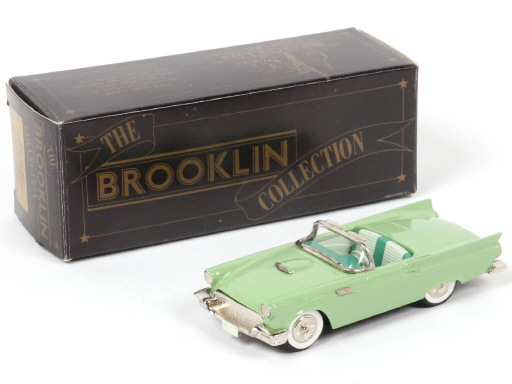 Lot 144 - BROOKLIN MODELS (GB) (1)