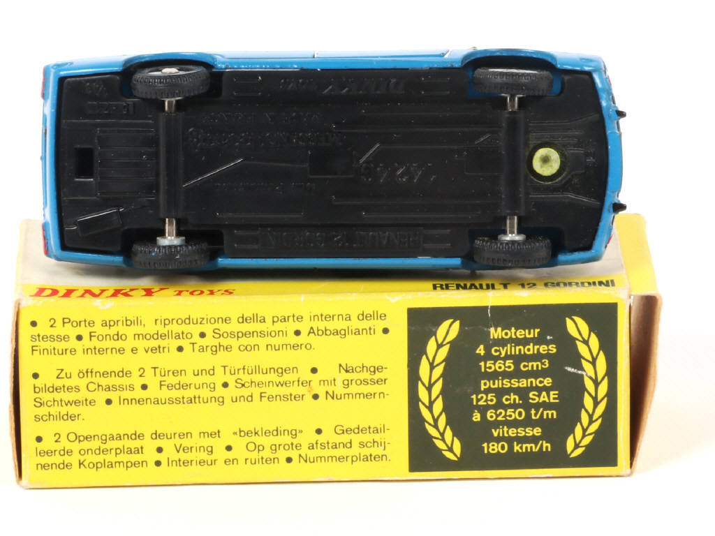Lot 513 - DINKY TOYS (FRANCE) (1)