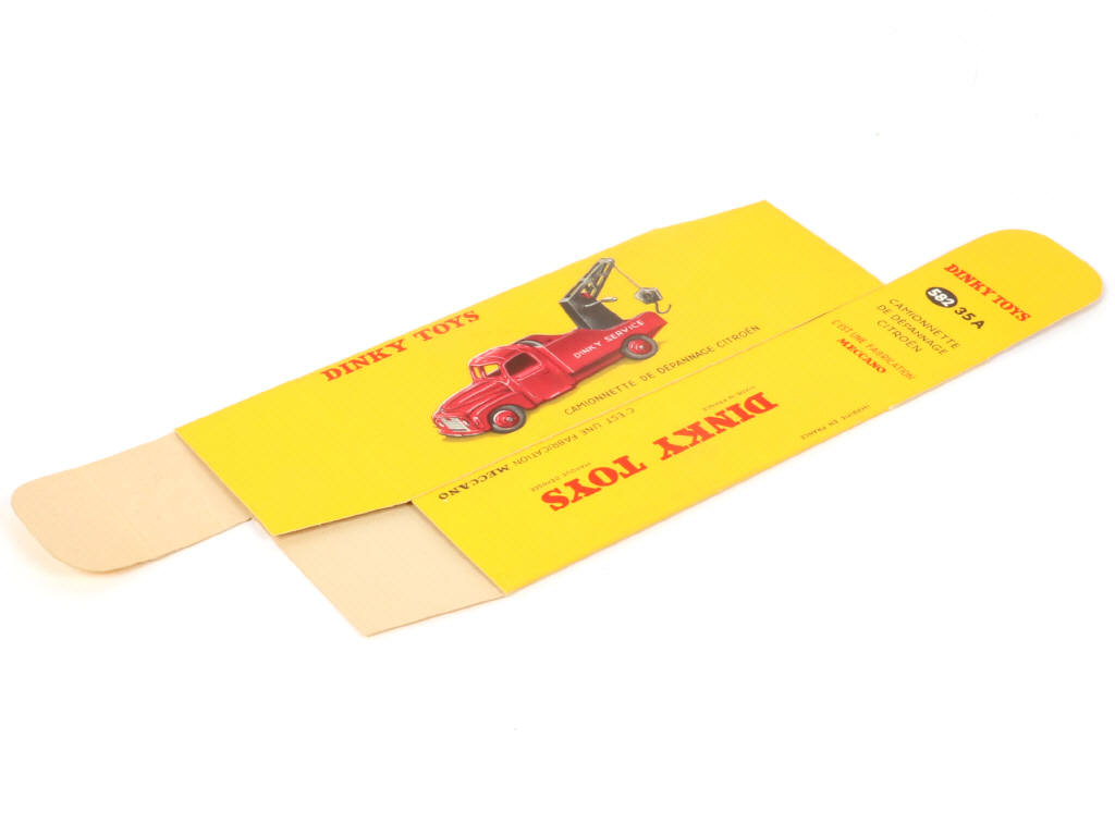 Lot 447 - DINKY TOYS (FRANCE) (1)
