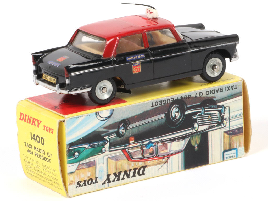 Lot 504 - DINKY TOYS (FRANCE) (1)