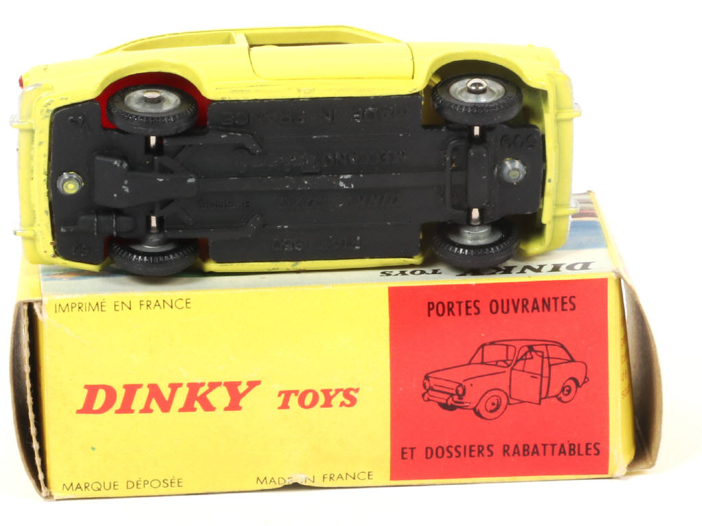 Lot 480 - DINKY TOYS (FRANCE) (1)