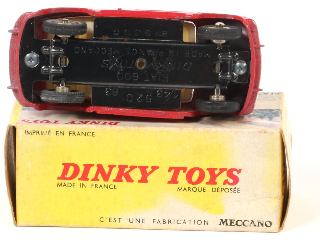 Lot 478 - DINKY TOYS (FRANCE) (1)
