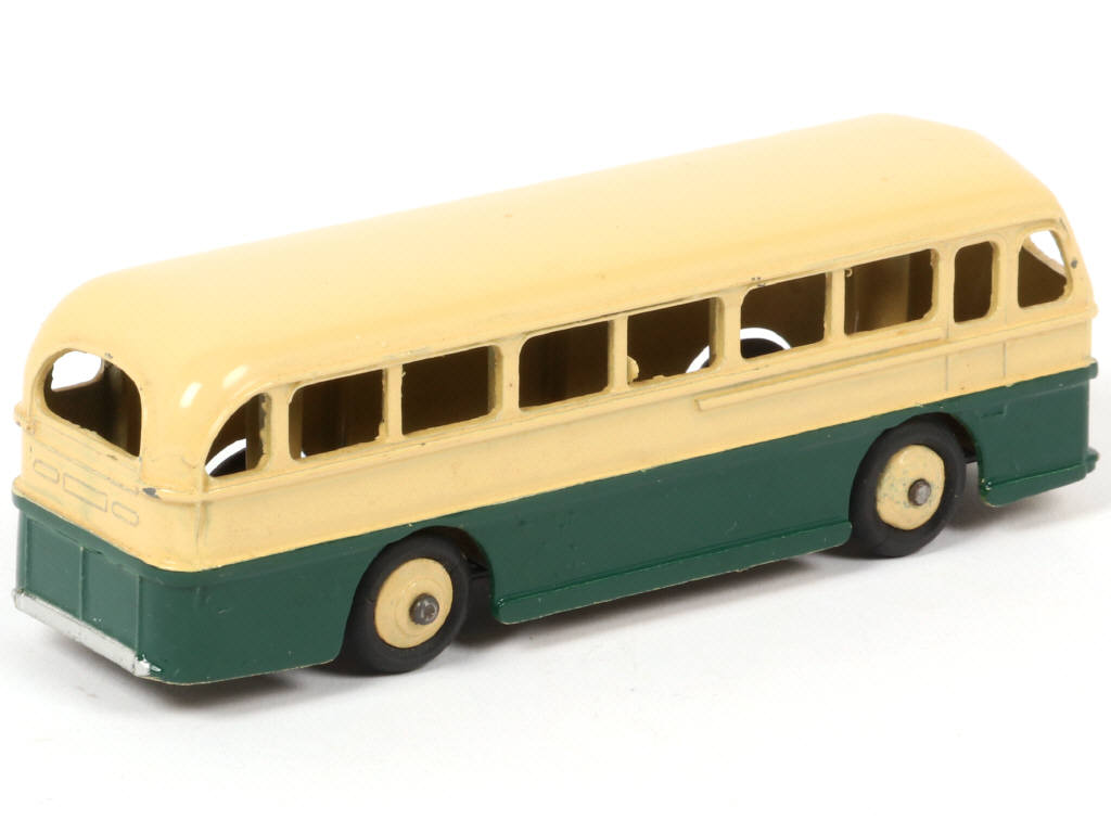 Lot 589 - DINKY TOYS (GB) (1)