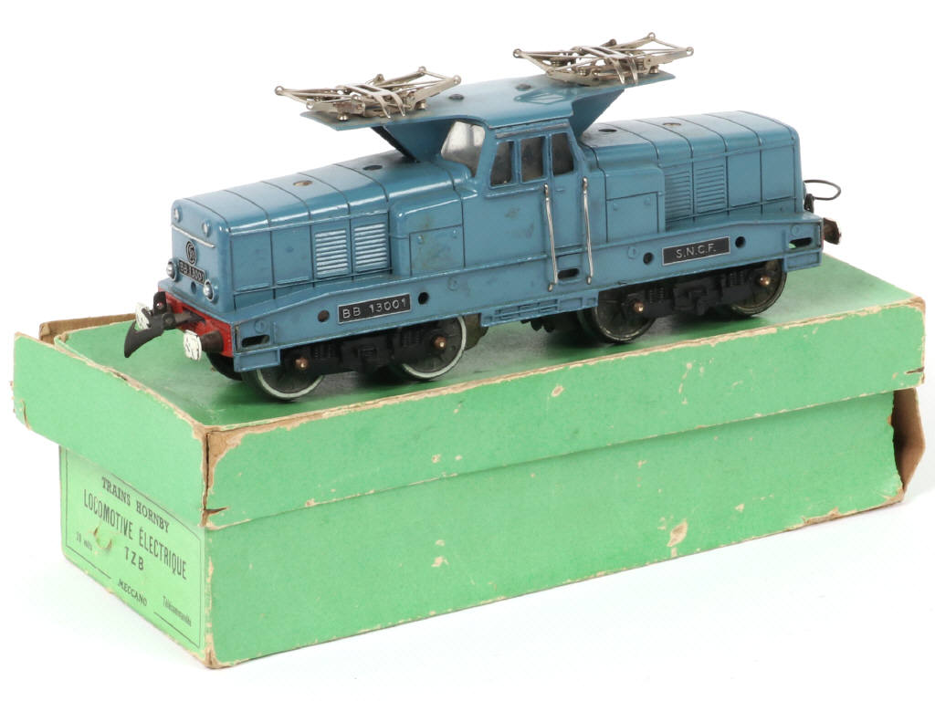 Lot 32 - HORNBY 'O' (FRANCE) (1)