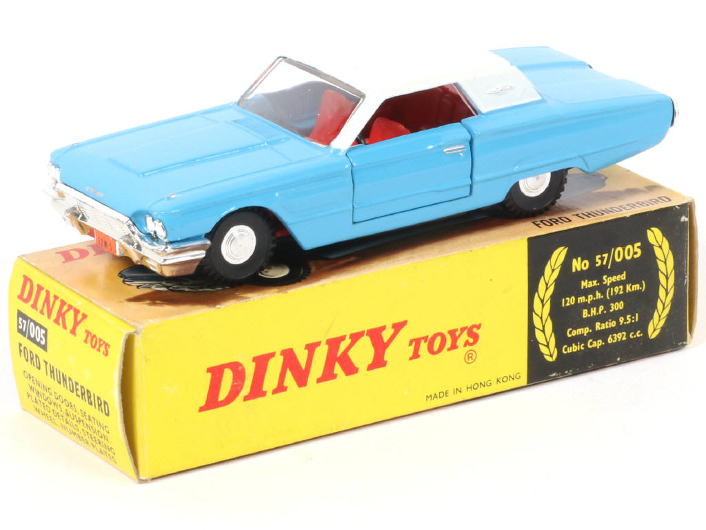 Lot 577 - DINKY TOYS (GB) (1)