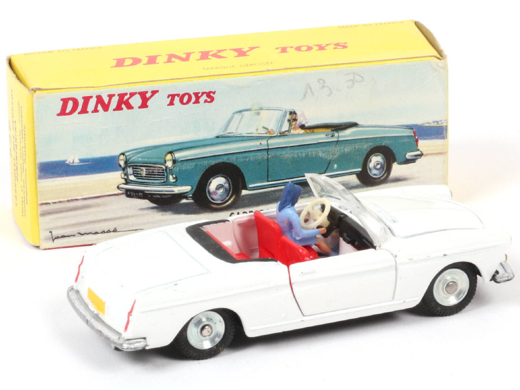 Lot 501 - DINKY TOYS (FRANCE) (1)