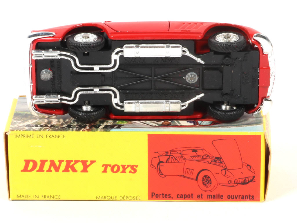 Lot 507 - DINKY TOYS (FRANCE) (1)