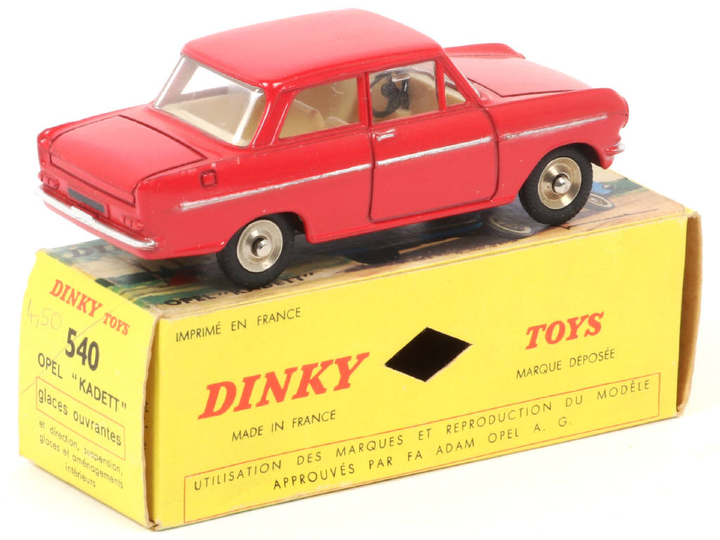 Lot 495 - DINKY TOYS (FRANCE) (1)