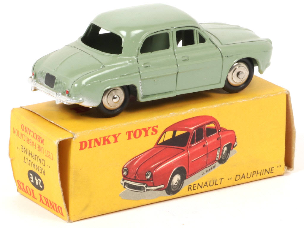 Lot 466 - DINKY TOYS (FRANCE) (1)