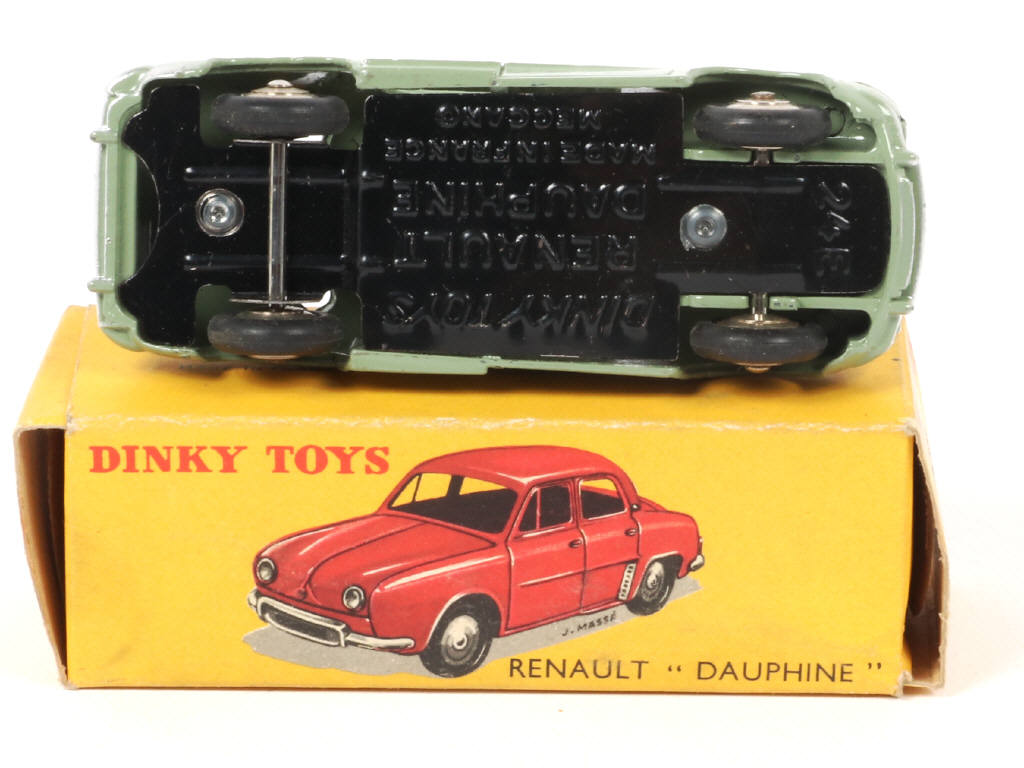 Lot 466 - DINKY TOYS (FRANCE) (1)
