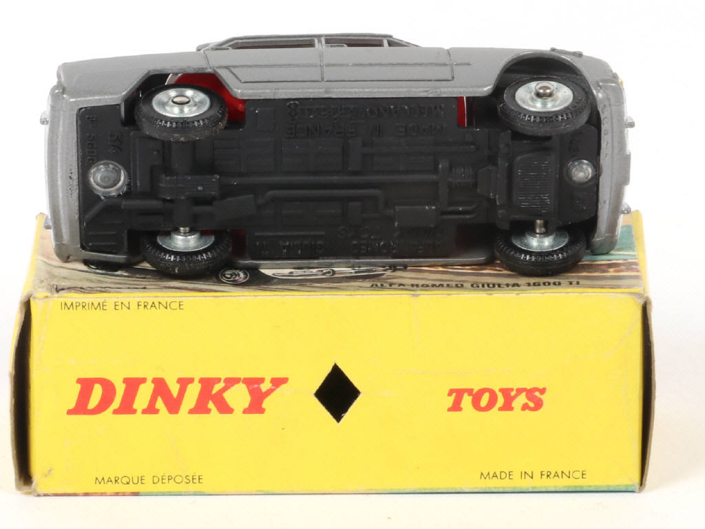 Lot 496 - DINKY TOYS (FRANCE) (1)