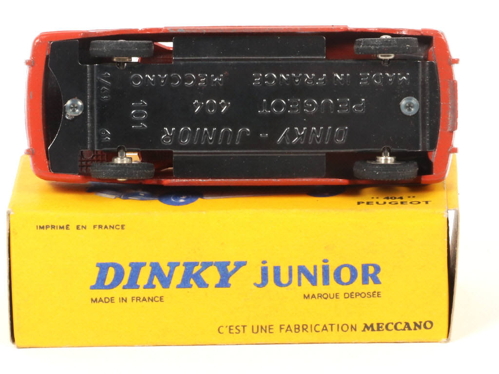 Lot 446 - DINKY TOYS (FRANCE) Série JUNIOR (1)