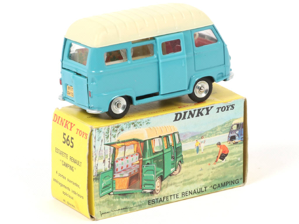 Lot 527 - DINKY TOYS (FRANCE) (1)