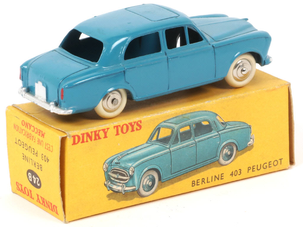 Lot 462 - DINKY TOYS (FRANCE) (1)