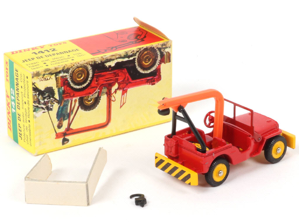 Lot 518 - DINKY TOYS (FRANCE) (1)