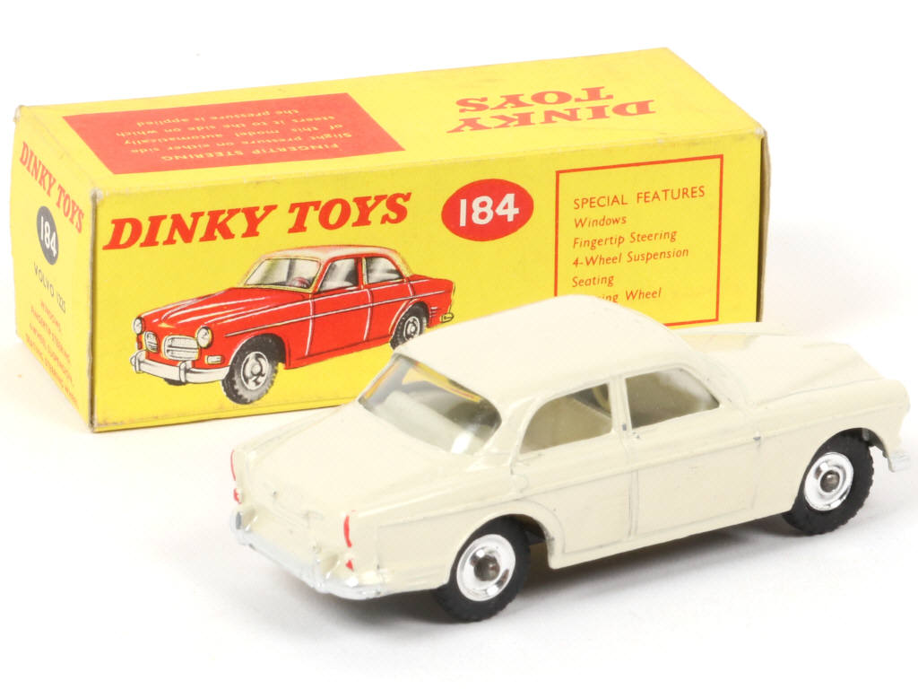 Lot 551 - DINKY TOYS (GB) (1)
