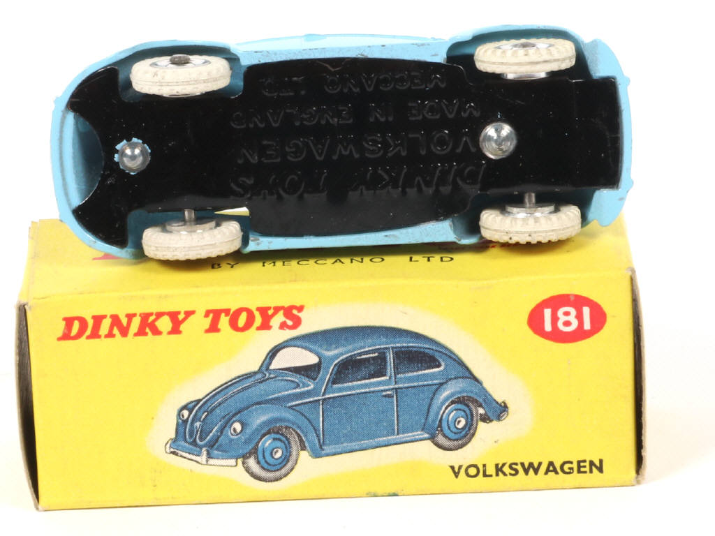 Lot 549 - DINKY TOYS (GB) (1)