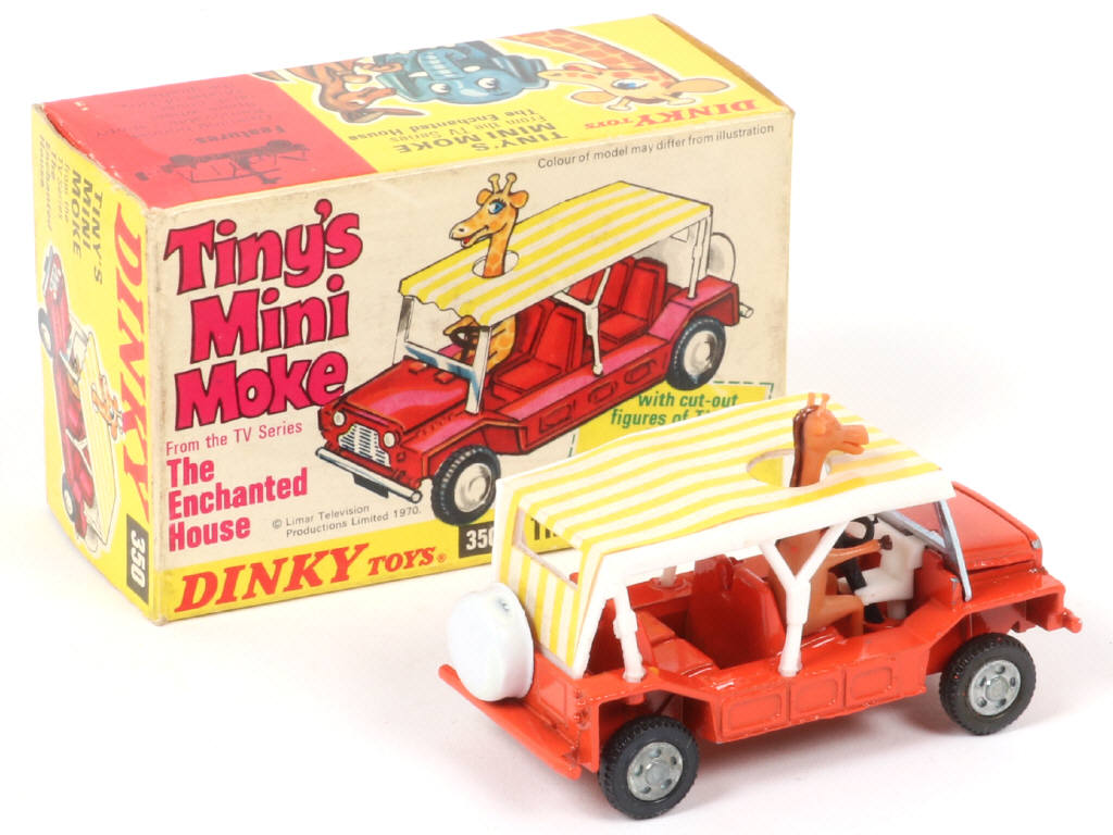 Lot 561 - DINKY TOYS (GB) (1)