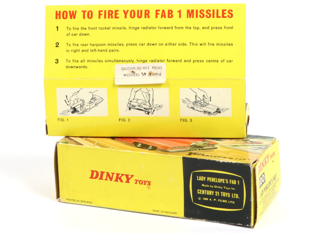 Lot 583 - DINKY TOYS (GB) (1)