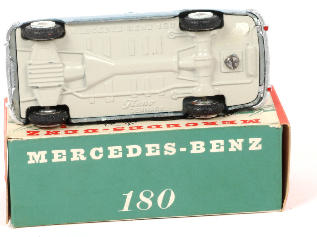 Lot 129 - TEKNO (DANEMARK) (1)