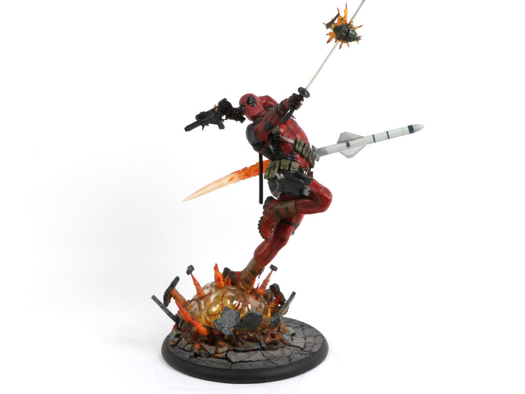 Lot 210 - SIDESHOW COLLECTIBLES (1)