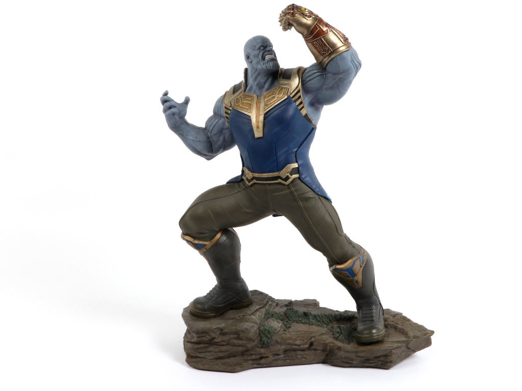 Lot 192 - DIAMOND SELECT TOYS (USA) (1)