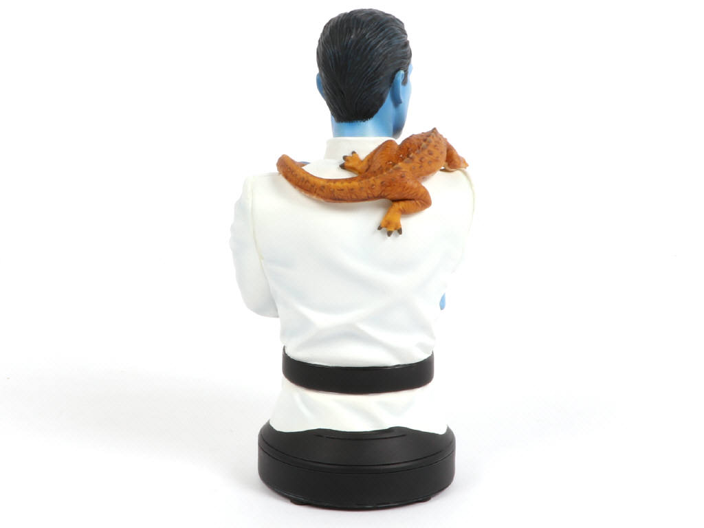 Lot 254 - GENTLE GIANT (CHINE) (1)