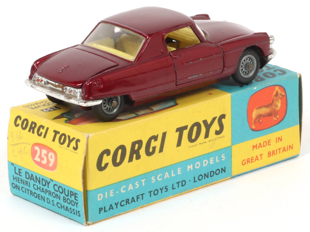Lot 169 - CORGI TOYS (GB) (1)